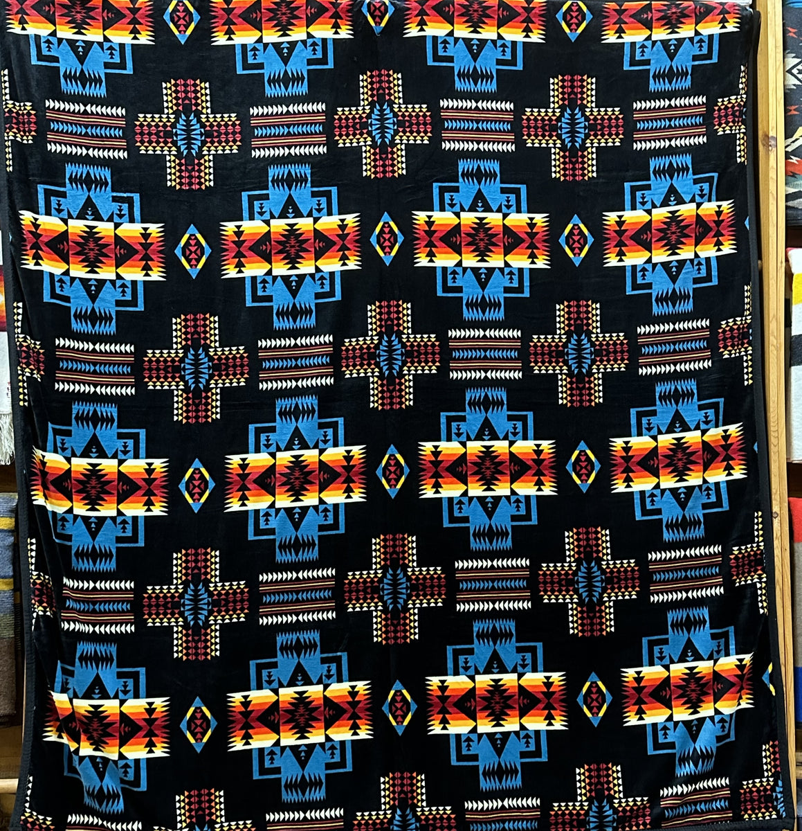 Western Trading Fleece Blankets Kraffs Clothing