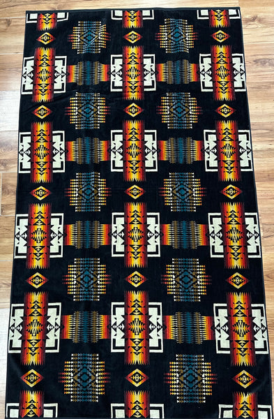 Pendleton® Spa Towel, Chief Joseph, BLACK