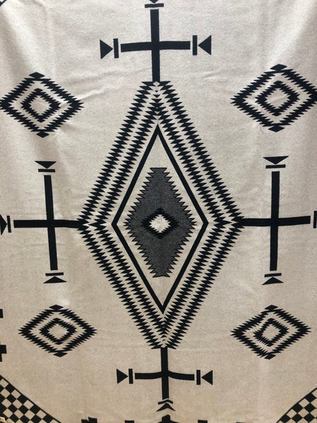 Pendleton® Los Ojos Blanket