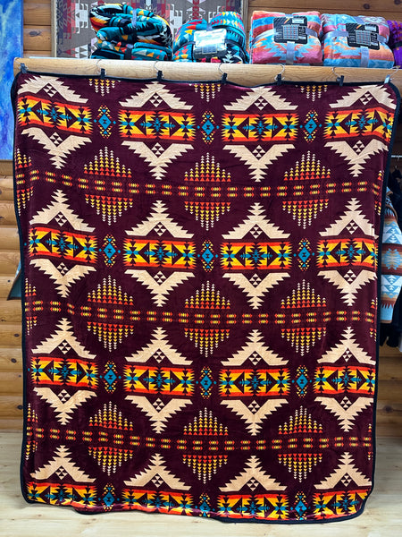 Western Trading Queen Size fleece blankets 2 ply, reversible, BURGANDY