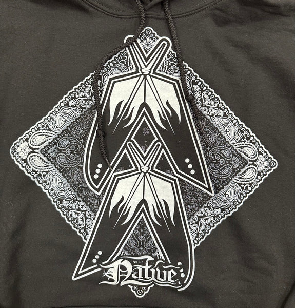 Four Feathers Hoodie, Black PAISLEY Background