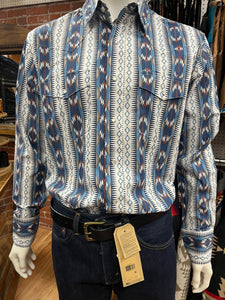 Wrangler Checotah Long Sleeve Snap Shirt, Blue and white multi color