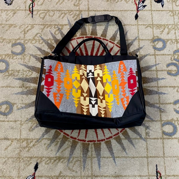 Coach Bag Made by Kraffs with Rio Chama Pendleton Fabric