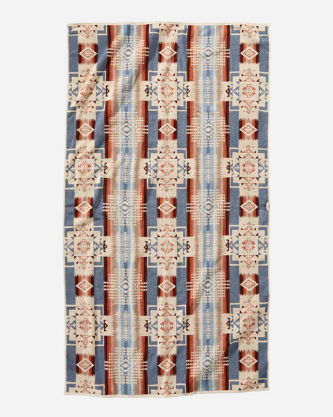 Pendleton® Spa towel. Chief Joseph cream color pattern towel. Pendleton® Linen and Bath.
