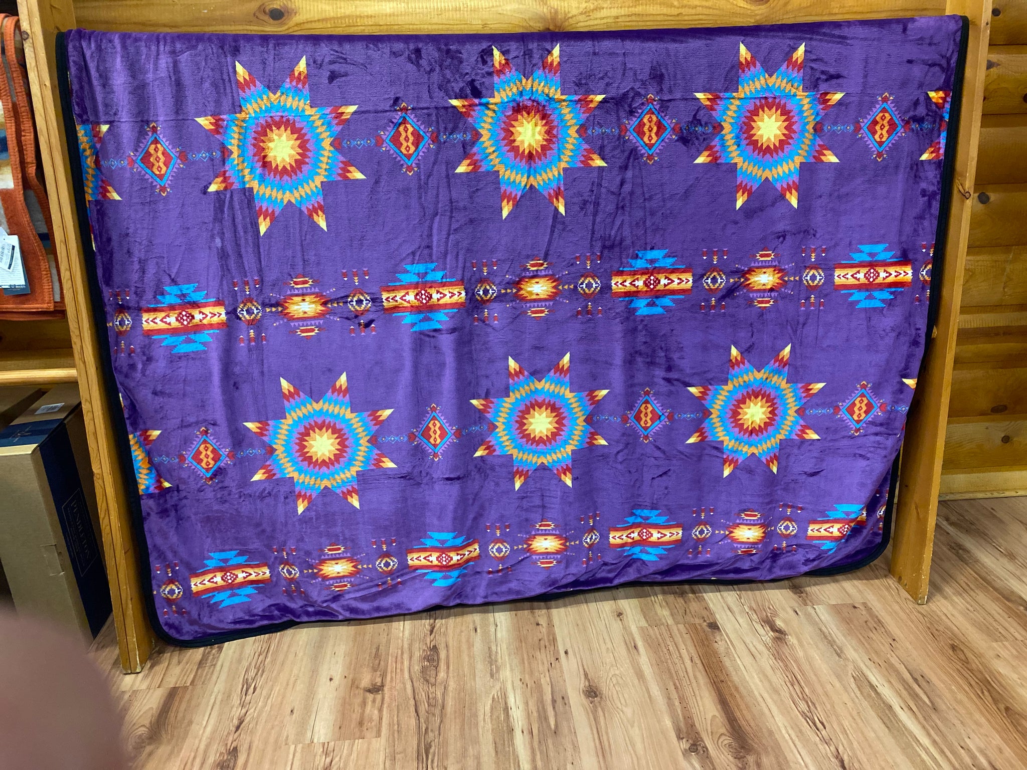 Silk Touch Starburst Reversible Queen Fleece Blankets, Assorted Colors